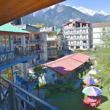 Hotel Seraj International Manāli Dış mekan fotoğraf