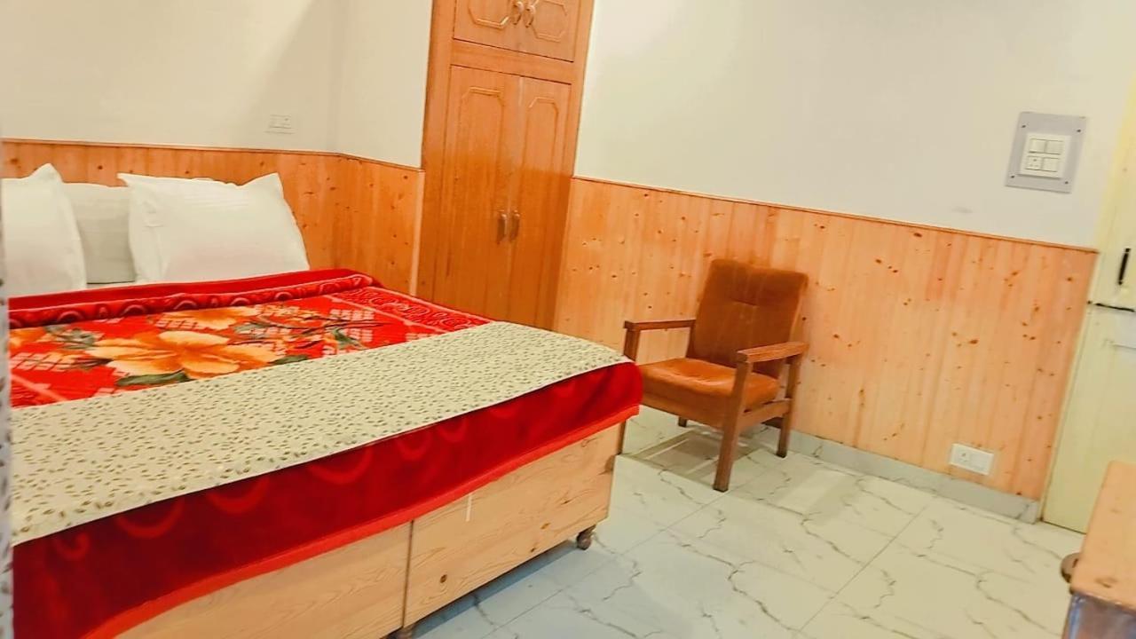 Hotel Seraj International Manāli Dış mekan fotoğraf