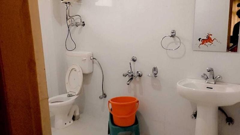 Hotel Seraj International Manāli Dış mekan fotoğraf